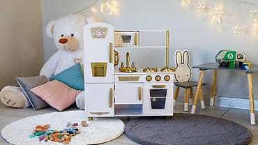 labrador obuca veliki brojevi: Velika drvena kuhinja za decu – White & Gold (ECO TOYS) Šifra — 7