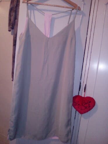 dilvin haljine: Haljina dve u jednoj broj 36 moze da se nosi roze i zelena — 1