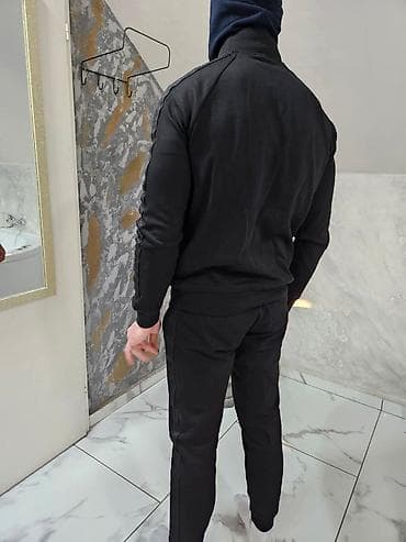 trenerke od plisa: Komplet trenerka Vrhunski kvalitet Velicine S m l xl xxl Cena 5800 — 6