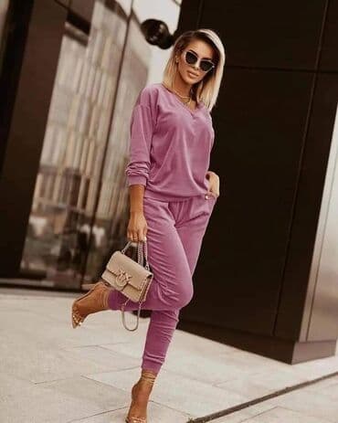 plisane trenerke za punije dame: Plišana trenerka: 3000 dinara — 3