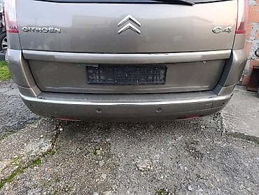 volan za golf 2: ZADNJIH BRANIK EXCLUZIV ZA CITROEN C4 GRAND PICASSO OD 2006. DO 2013 — 4