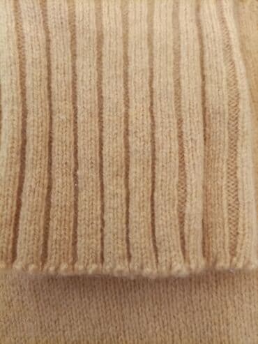Women's Clothing: M, Wool, Other type, Single-colored — 5