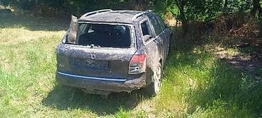 od m: KOMPLET AUTO U DELOVIMA ZA AUDI A4 OD 2001. DO 2005. GOD. | Far — 1