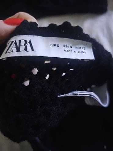 najk kompleti: ZARA pleteni komplet u crnoj boji - Komadi: kratki otvoreni kardigan — 3