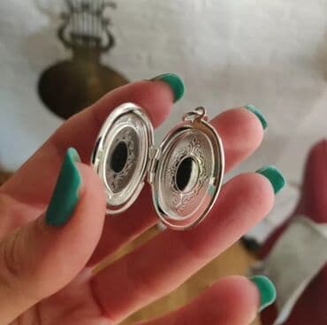 Bracelets: Pendant necklace — 3