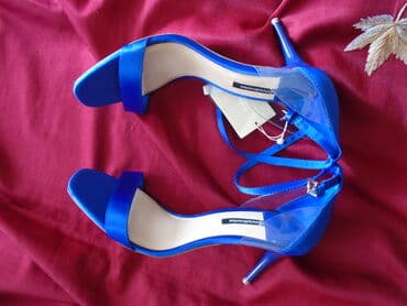 patike sa vazdušnim đonom: Sandals, Stradivarius, 40 — 3
