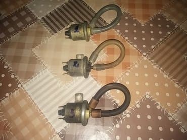 polovne letnje gume 215 55 r16: Elektro vakumski ventil sa gumenim crevom lada 2107 riva,2104 karavan — 1