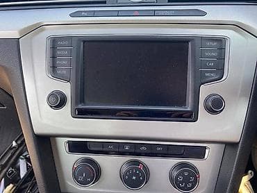 mac 452: RADIO ZA VOLKSWAGEN PASSAT B8 | Radio za Passat B8 Odlicno stanje — 1