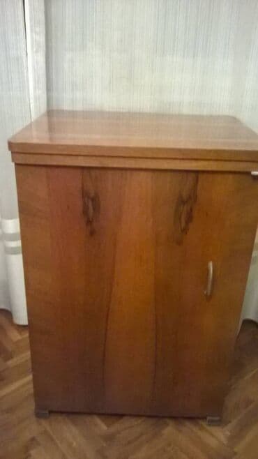 Kabinet za sivacu masinu Bagat v 80 x s 55,5 x v 44,5 cm.,sa pedalom