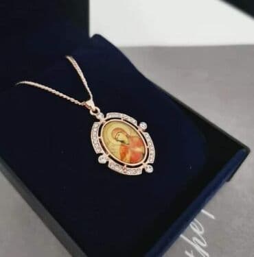 srebrna ogrlica sa krsticem: 1300 — 2