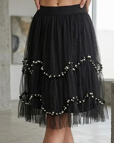 Lične stvari: Crna midi suknja od tila sa perlama - Materijal: višeslojni til sa — 1