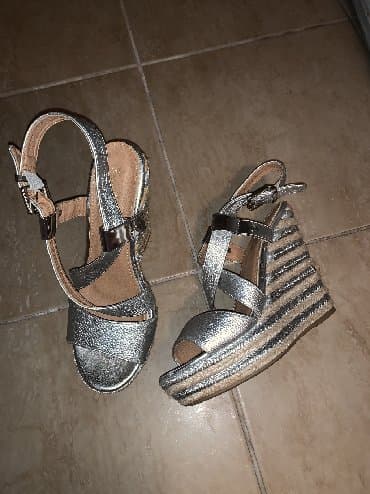 c a papuce: Sandale, 38 — 1