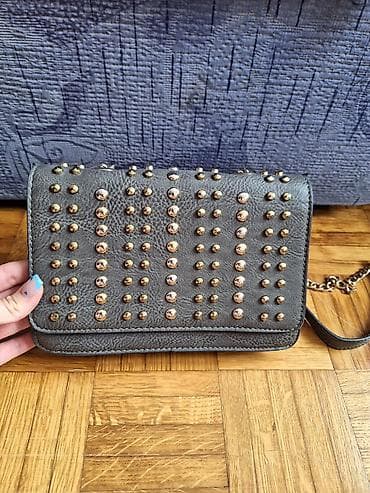 Prelepa torbica — 2