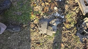 varilica za plastiku: BLATOBRAN ŠTITNIK PL ZA TOYOTA LAND CRUISER | Toyota Land cruiser — 1