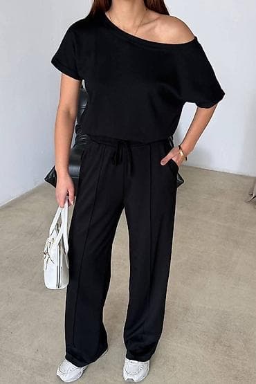 bluza s: 𝑲𝒍𝒆𝒐𝒑𝒂𝒕𝒓𝒂 𝑺𝒕𝒚𝒍𝒆 ✨

⚜️ Velicina S M L
⚜️ Cena 2900 dinara — 2