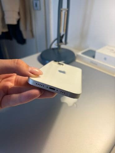 a1 slusalice za iphone: Apple iPhone iPhone 13, Bela — 27