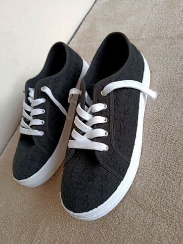 Venčanice i aksesoari: 39, bоја - Crna — 3