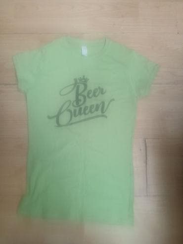 kosarkaski dres partizan: Zelena ženska majica kratkih rukava sa printom “Beer Queen” na — 2