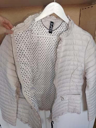 max mara jakna: Ženska lagana jakna FLY - Boja: svetlo bež/šampanj - Kroj: strukiran — 4