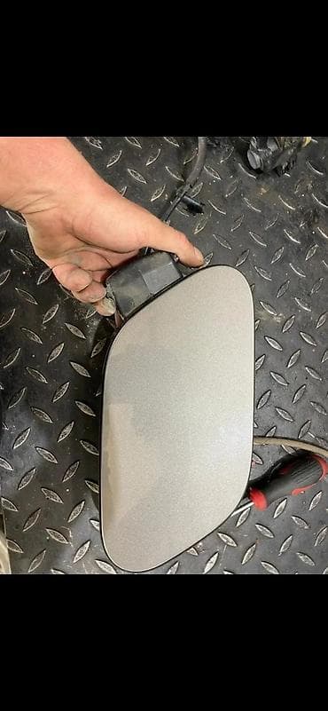 "t nkladeuc 2220.9" changelog or changes or fixes: GOLF 7 KARAVAN POKLOPAC VRATA REZERVOARA 5G9809999 | Audi vw delovi — 2