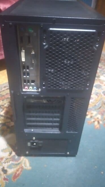 Skeneri: Desktop računar – specifikacije - Operativni sistem: Windows 10 Pro — 4