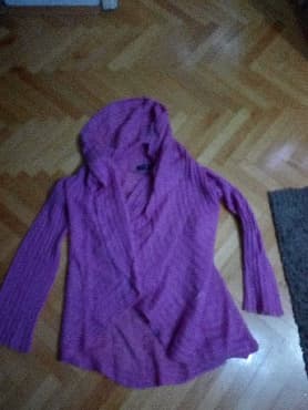 Women's Sweaters, Cardigans: Dzemper zenski, kao nov
iz Engleske, velicina L
Duzina 90 cm — 1