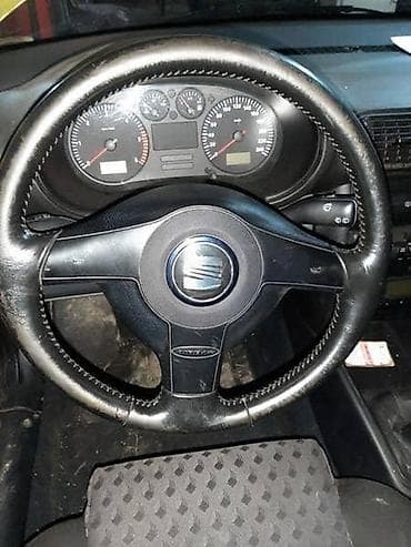 VOLAN KOZNI ZA SEAT LEON OD 2001. DO 2005. GOD. | Volan kozni za na lalafo.rs VOLAN KOZNI ZA SEAT LEON OD 2001. DO 2005. GOD. | Volan kozni za