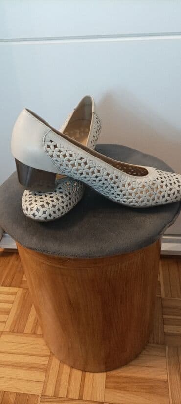 Women's Footwear: Pumps, 40 — 2