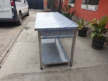 plastične police sa fiokama: Radni sto dimenzija 190cm duzine,70cm dubine i 85cm visine od — 4