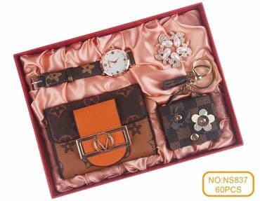 swarovski ogrlice srce: 🎁 Poklon setovi za svaku priliku! 🎁 U ponudi imamo veliki izbor — 10