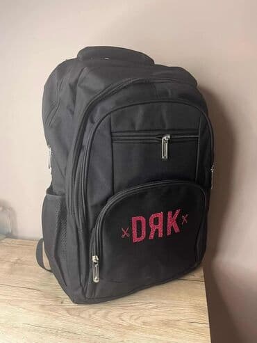 Ruksaci sa printom (razni modeli) - Dizajn: crni i sivi modeli sa