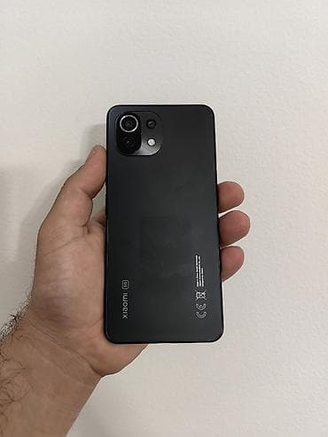 vtech fiksni telefon: Xiaomi Mi 11 lite 5G dual sim sim free, sa 6/128 gb memorije. Dobro — 6