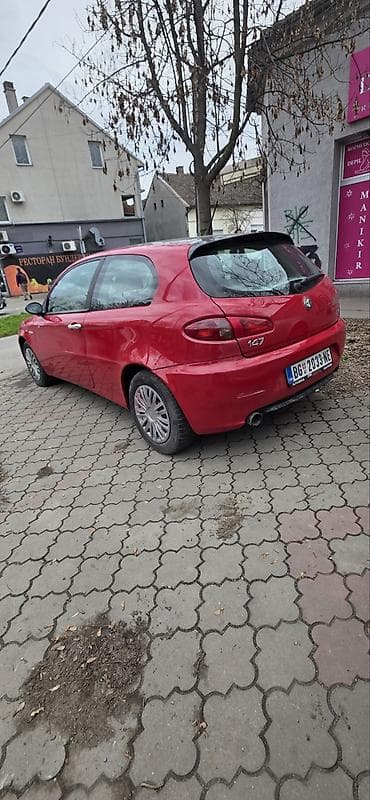 profi auto dijagnostika: Auto je 2006 godiste. Prešla je 258000. Nije registrovana. Troje — 5