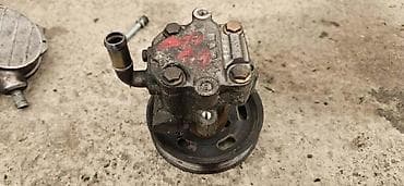 volan za golf 2: SERVO PUMPA ZA VOLKSWAGEN GOLF 4 — 1