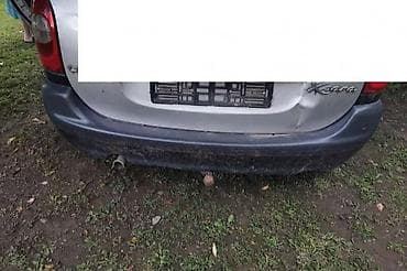 Branici: BRANIK ZADNJI CRNI ZA CITROEN XSARA PICASSO — 1