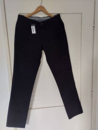 Nove crne slim fit pantalone, poluobim struka 42cmdužina 112cmbroj
