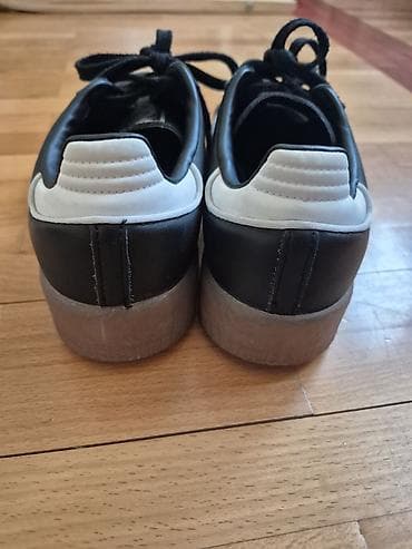 polovne dizajnerske haljine: Adidas Samba OG patike - Model: Adidas Samba (oznaka “SAMBA” sa — 4