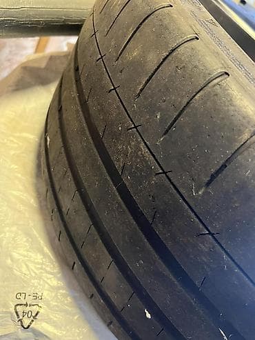 felne cena: Alu felna sa gumom – sportski dizajn, crna mat sa crvenim prstenom — 6