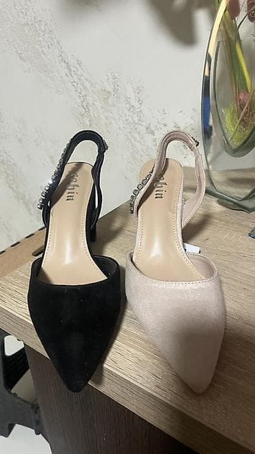 bianco nova: JEDNE 1800, oba para za 3300. Ženske salonke sa otvorenom petom i — 4