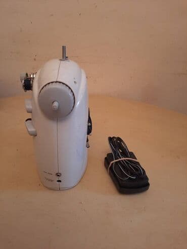 Sewing Machines: Mala/putna sivaca masina,prenosiva masina za sivenje
Isravna — 2