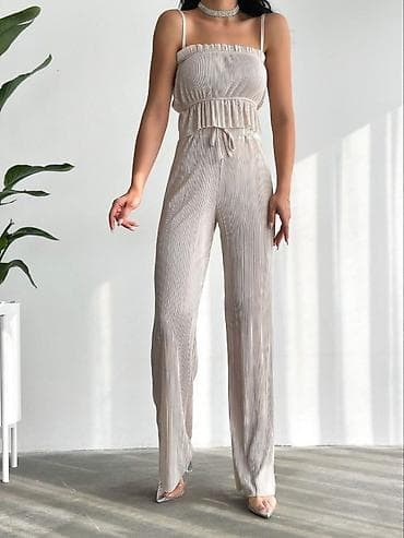 la konca: Damski komplet – plisirana majica na bretele i široke pantalone uni — 1