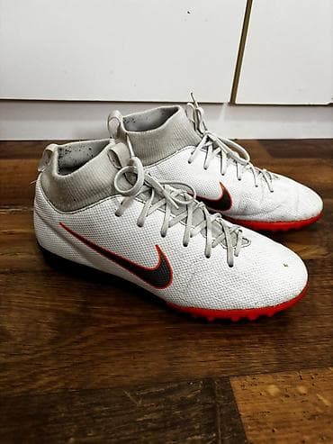 polovne kopačke: Patike za fudbal Nike Mercurial br 38 gaziste 24 cm su u odlicnom — 2