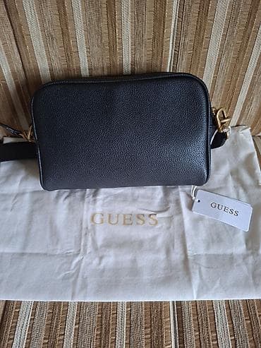 kaisevi zenski stradivarius: GUESS ženska crossbody torba - Model: kompaktna kamer-torba sa — 4