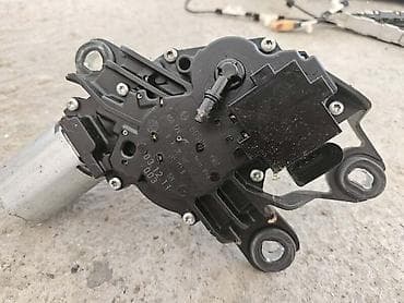 delovi za golf 5: TAPACIR GEPEKA MOTORIC BRISACA ZA VOLKSWAGEN GOLF 5 | instalacija — 5