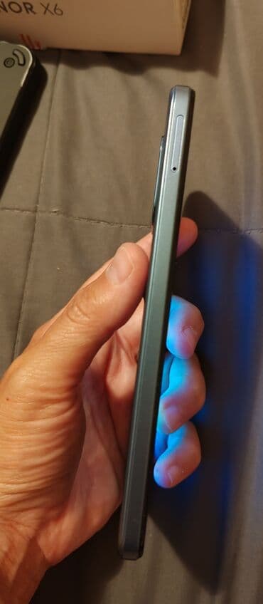 rovus ventilator 5 v 1: Honor X6 — 3