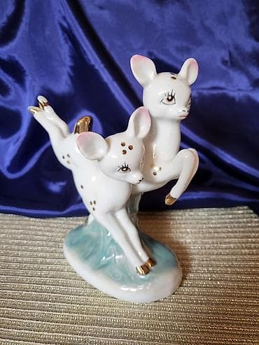 branka raca: Figura vintaz,nova porcelanska. Figura sve na njoj odsjaj od — 1