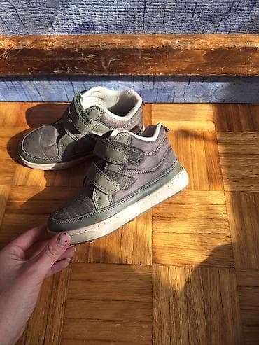 Dečije patike sa čičak trakama vel 31 - Model: visoki kroj (mid) za — 1