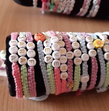 batch kod parfem: Narukvice Hand Made 150 vockice, 200 ime, 250 perlice Isporuka Slanje — 2
