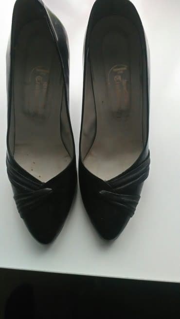 srebrne cipele: Salonke, 38.5 — 1