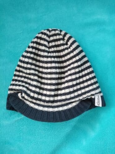 odelo deda mraza za bebe: Kapa za dečake 
Veličina 6 god
Cena 180 din — 1